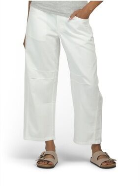 YOUNG FABULOUS & BROKE
Britt Barrel Leg Jeans